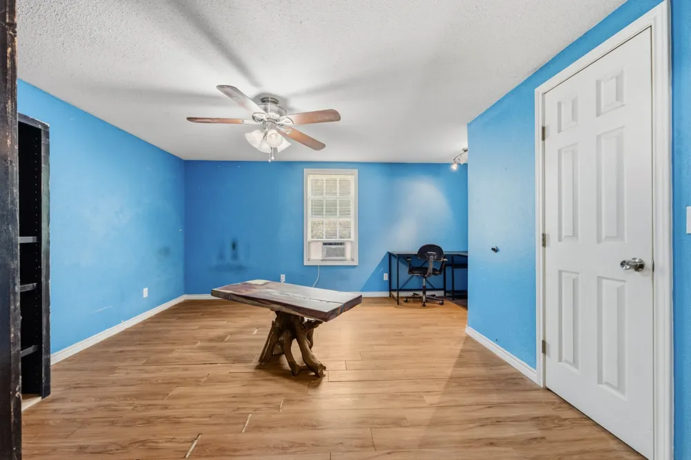 275 Hill County Road 4431 Itasca, TX 76055