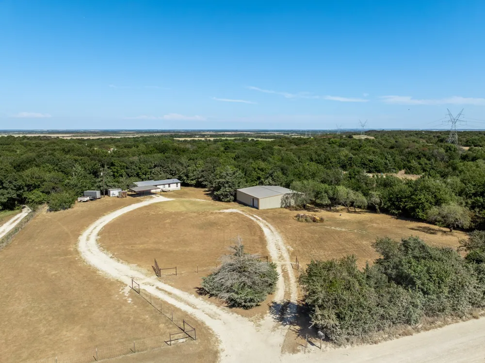 275 Hill County Road 4431 Itasca, TX 76055