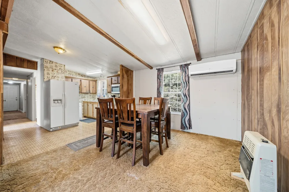 275 Hill County Road 4431 Itasca, TX 76055