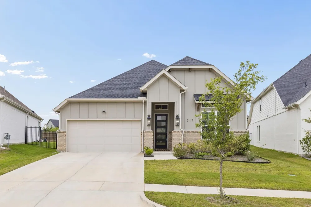 217 Observation Drive Aledo, TX 76008