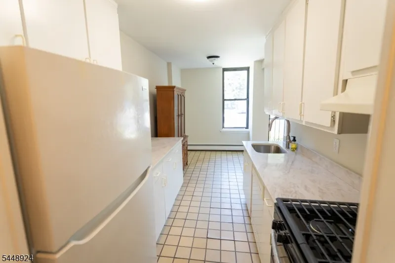 355 River Road365- #E Unit E Nutley, NJ 07110