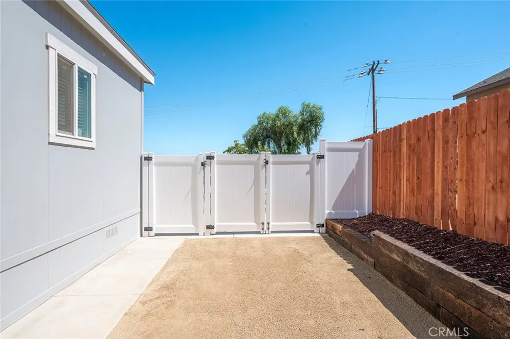 33239 Adelfa Lake Elsinore, CA 92530