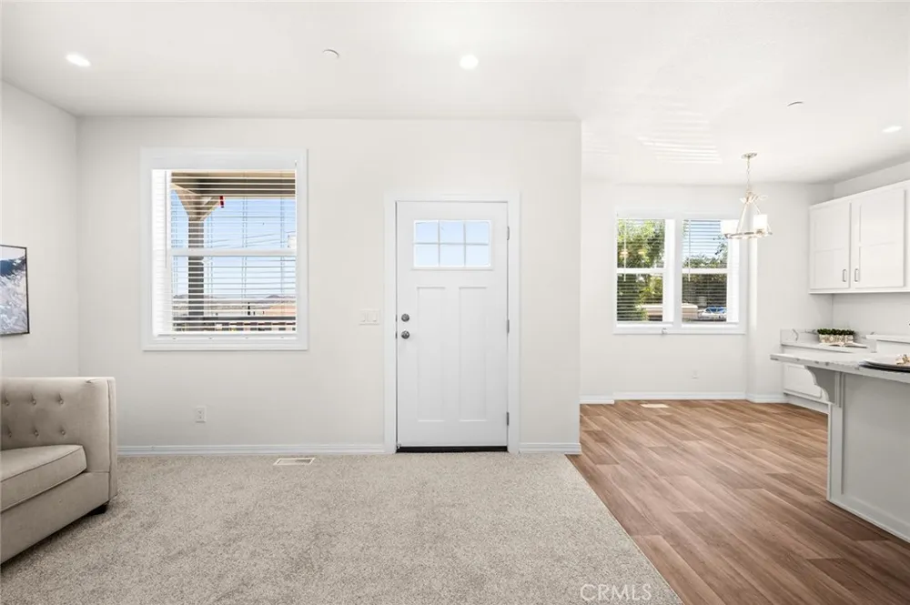 33239 Adelfa Lake Elsinore, CA 92530