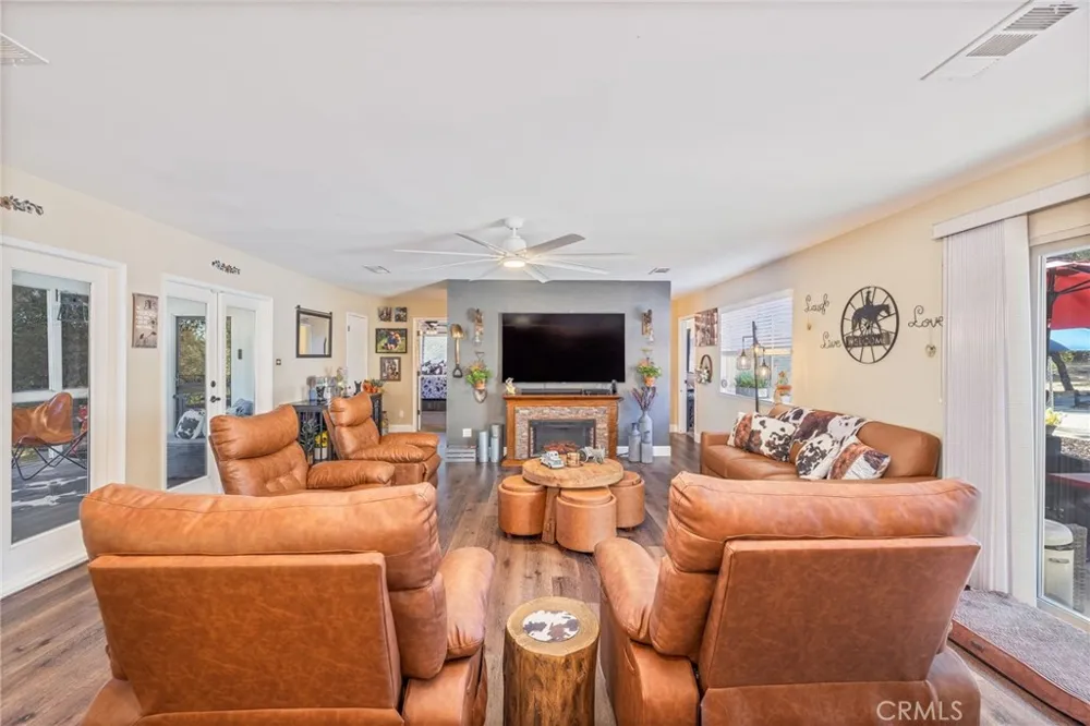 58208 Road 601 Ahwahnee, CA 93601
