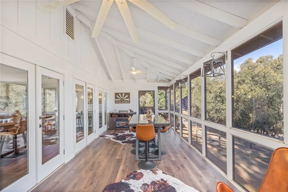 58208 Road 601 Ahwahnee, CA 93601