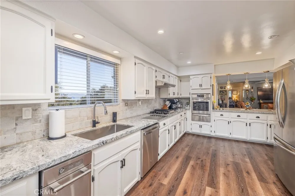 58208 Road 601 Ahwahnee, CA 93601