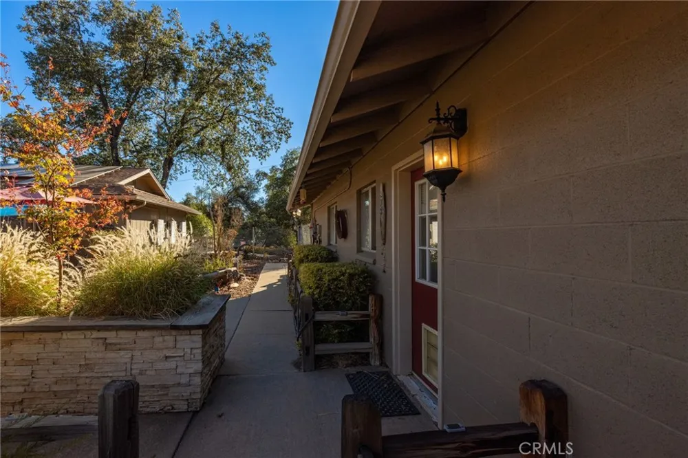 58208 Road 601 Ahwahnee, CA 93601