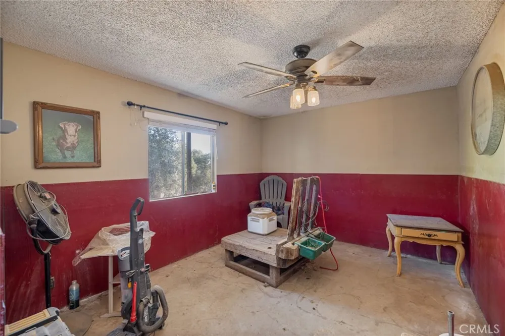 58208 Road 601 Ahwahnee, CA 93601