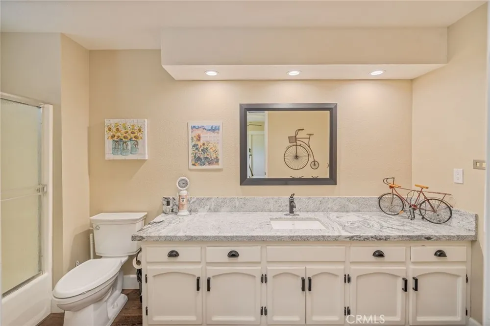58208 Road 601 Ahwahnee, CA 93601