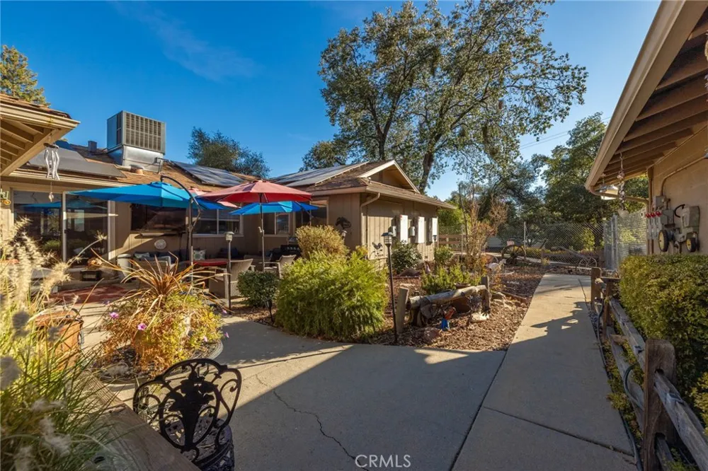 58208 Road 601 Ahwahnee, CA 93601