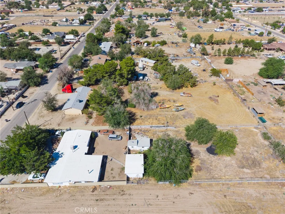 10821 E Avenue R14 Littlerock, CA 93543