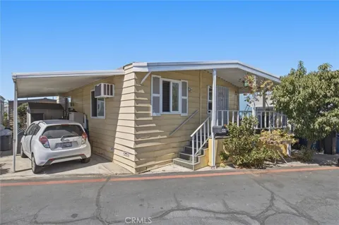 1850 W Orangethorpe Avenue W #44