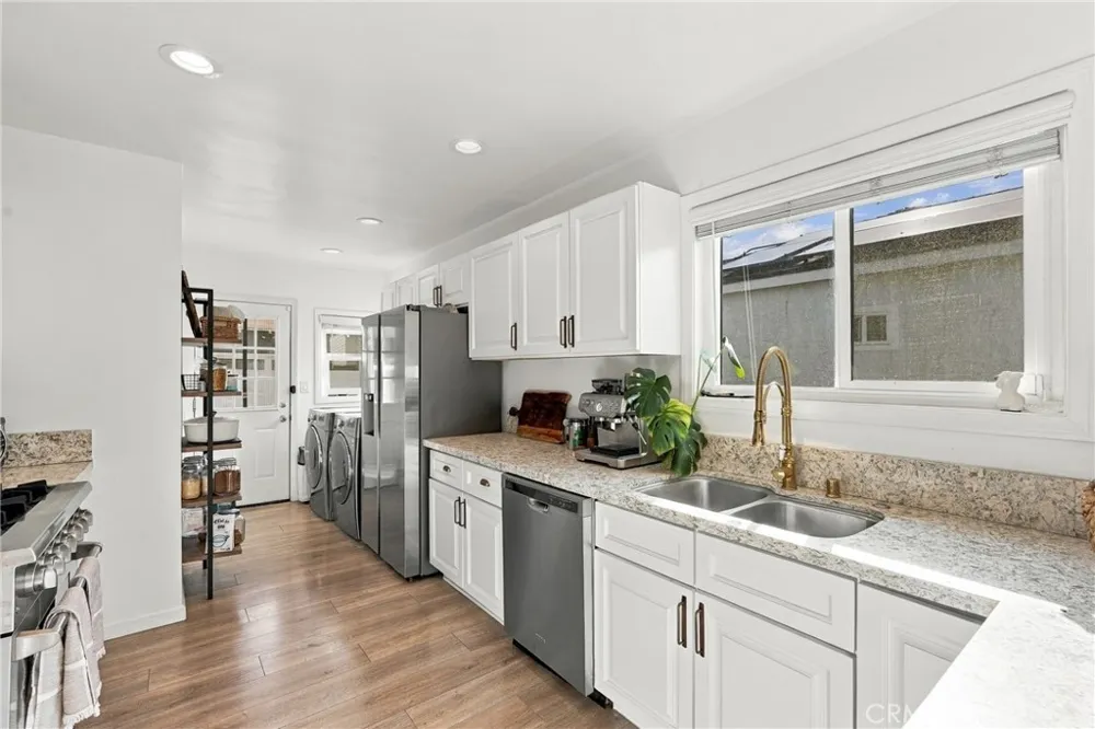 4904 W 123rd Hawthorne, CA 90250