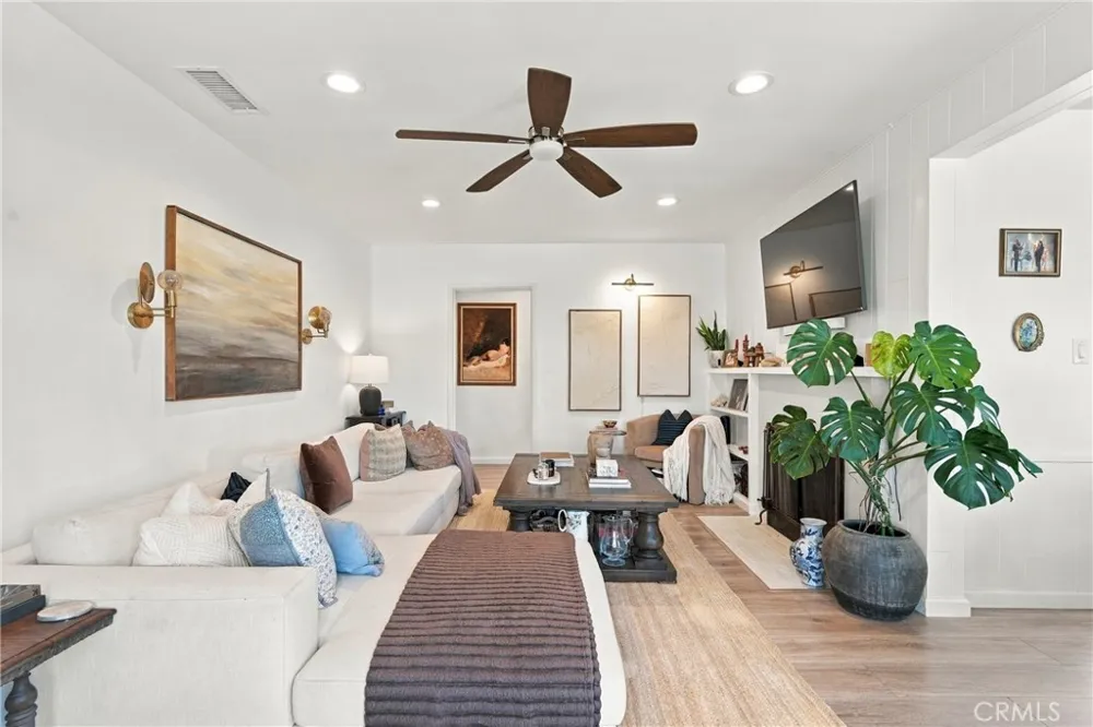 4904 W 123rd Hawthorne, CA 90250