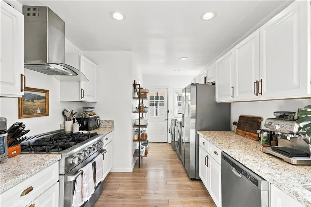 4904 W 123rd Hawthorne, CA 90250