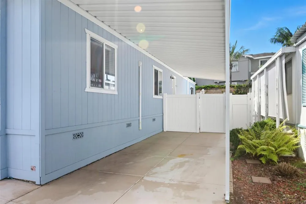 6550 Ponto Drive #14 Carlsbad, CA 92011