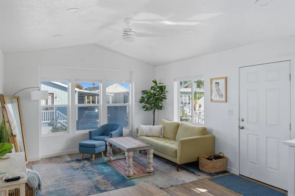 6550 Ponto Drive #14 Carlsbad, CA 92011