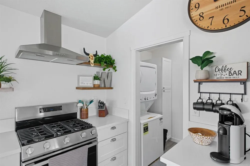 6550 Ponto Drive #14 Carlsbad, CA 92011
