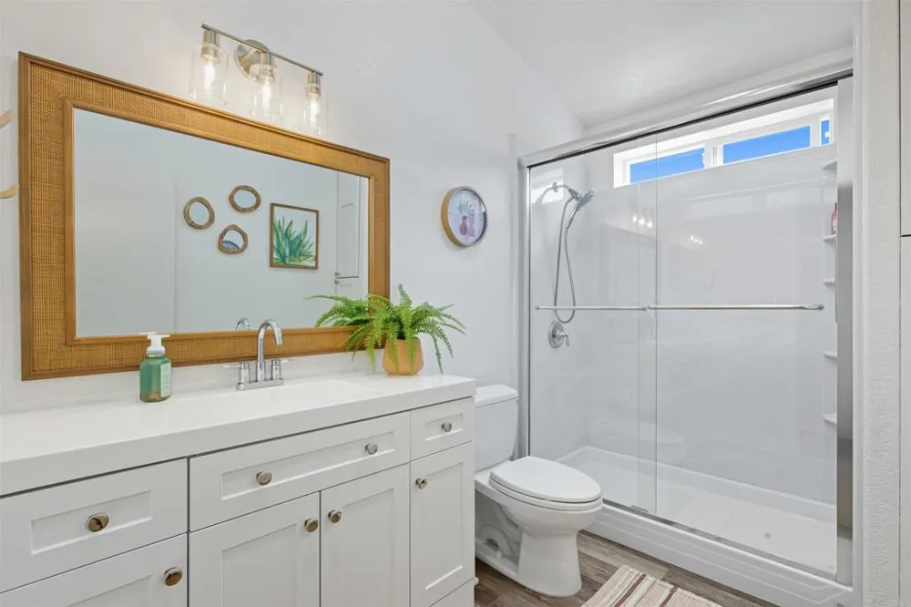 6550 Ponto Drive #14 Carlsbad, CA 92011