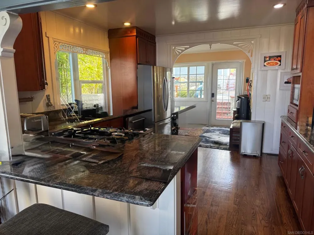 1357 Olivet St La Jolla, CA 92037