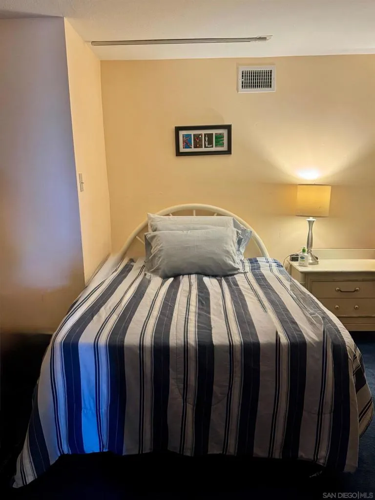 1357 Olivet St La Jolla, CA 92037