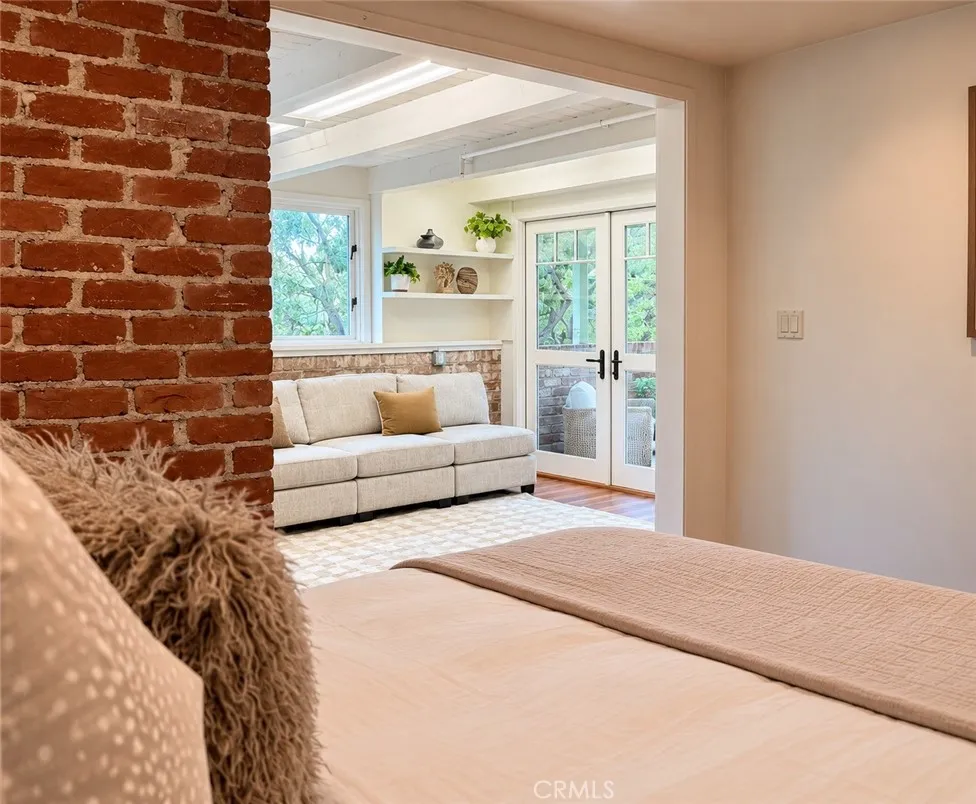 490 Arroyo Chico Laguna Beach, CA 92651