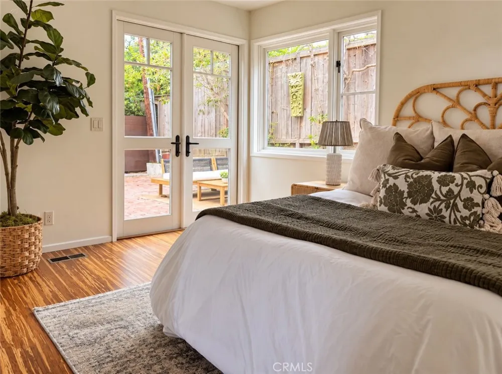 490 Arroyo Chico Laguna Beach, CA 92651
