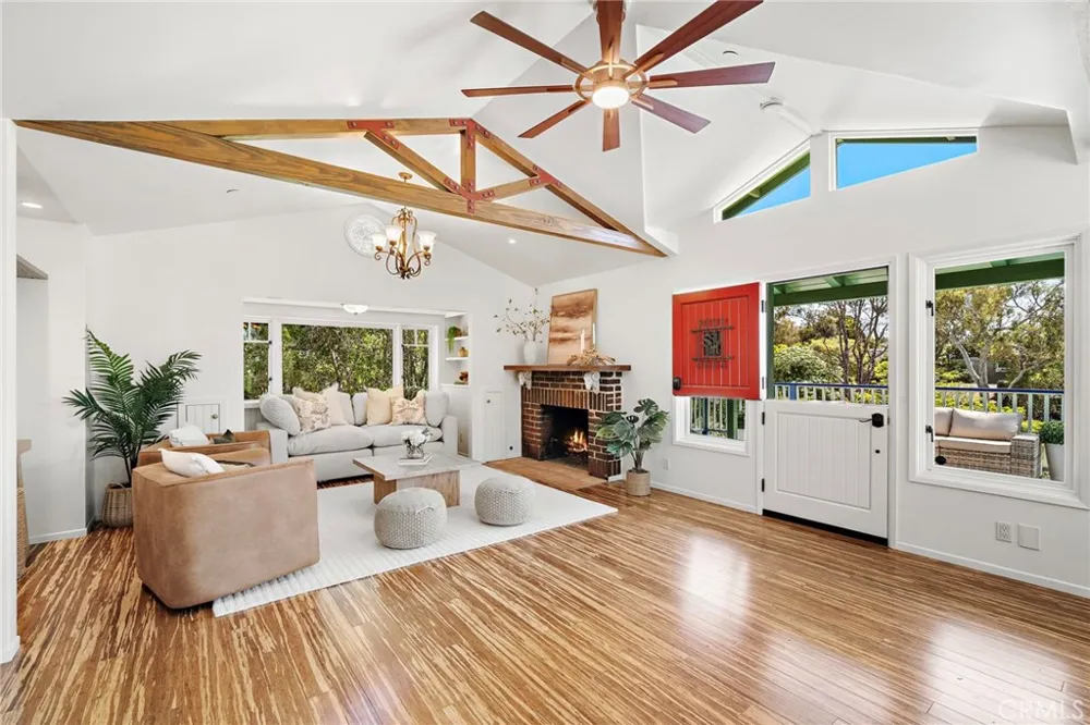 490 Arroyo Chico Laguna Beach, CA 92651