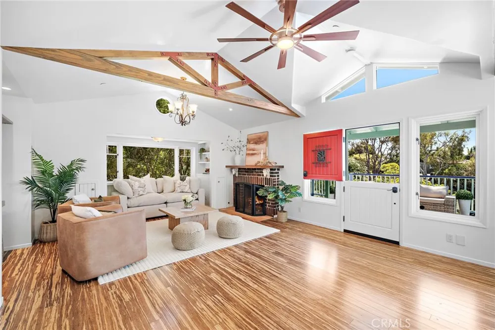 490 Arroyo Chico Laguna Beach, CA 92651