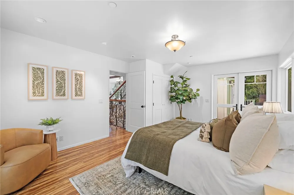 490 Arroyo Chico Laguna Beach, CA 92651