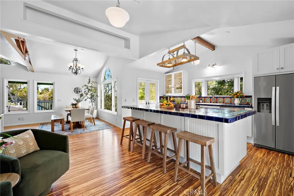 490 Arroyo Chico Laguna Beach, CA 92651