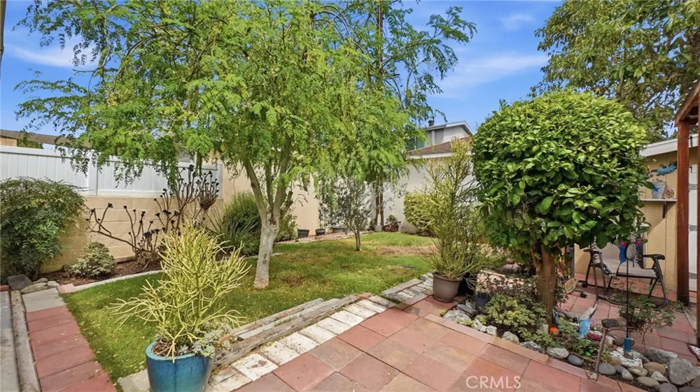 5402 Coldbrook Lakewood, CA 90713