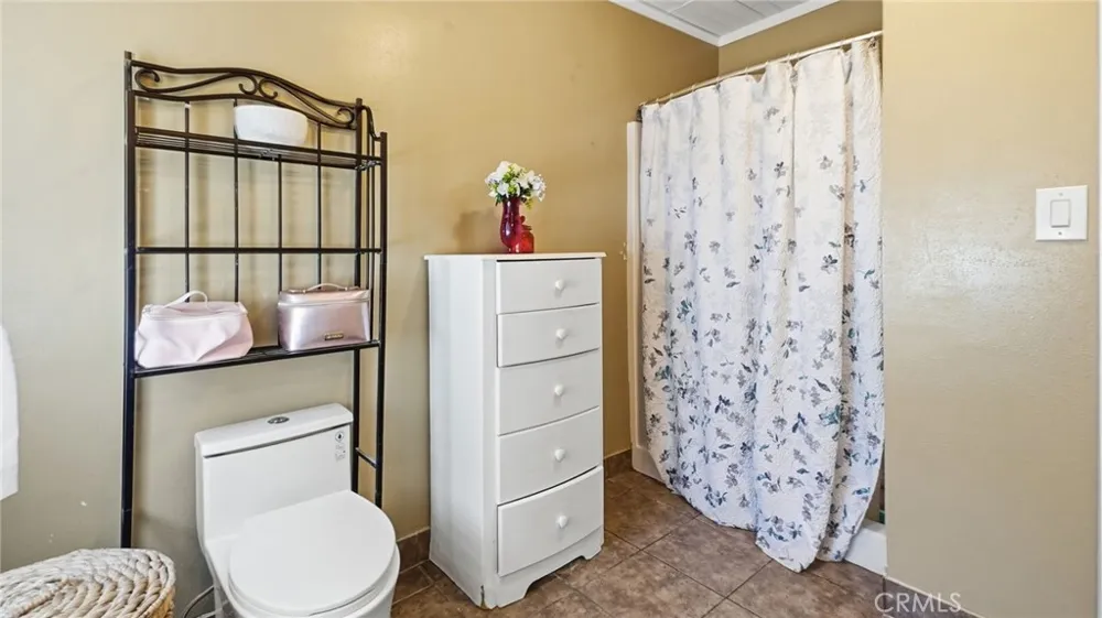 5402 Coldbrook Lakewood, CA 90713