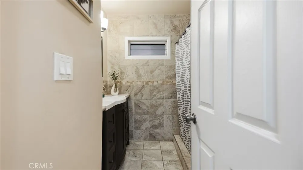 5402 Coldbrook Lakewood, CA 90713