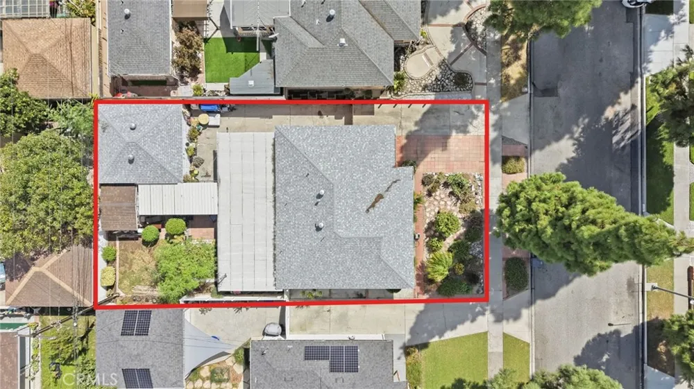 5402 Coldbrook Lakewood, CA 90713