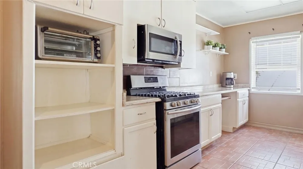 5402 Coldbrook Lakewood, CA 90713
