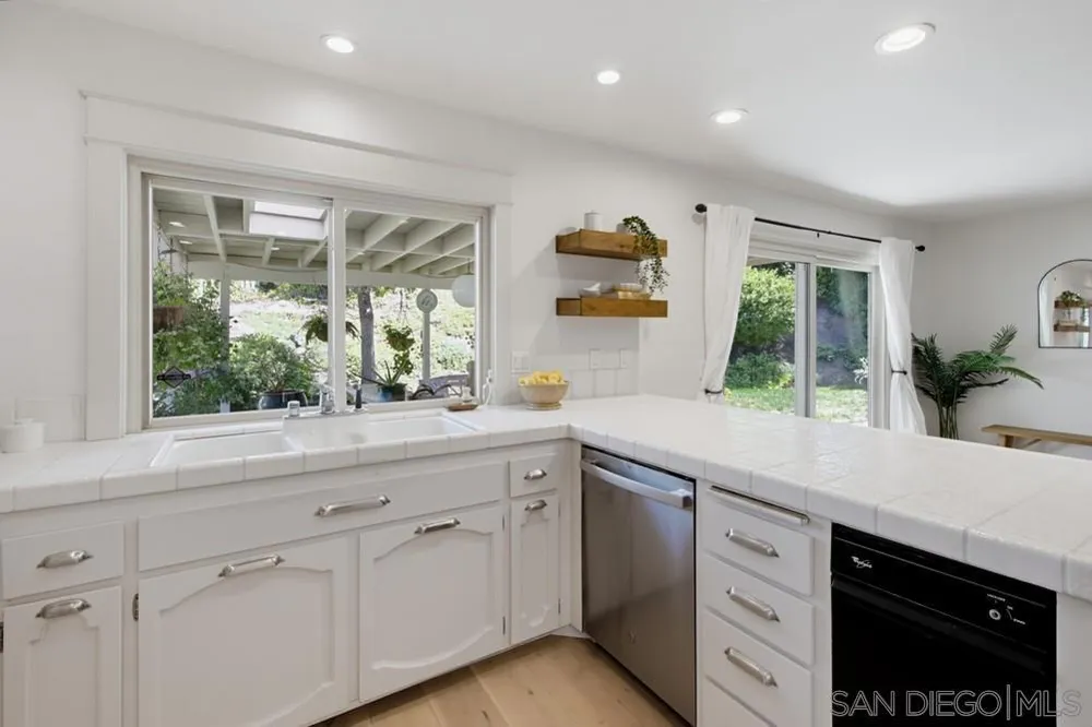 2394 Valley Mill Road El Cajon, CA 92020