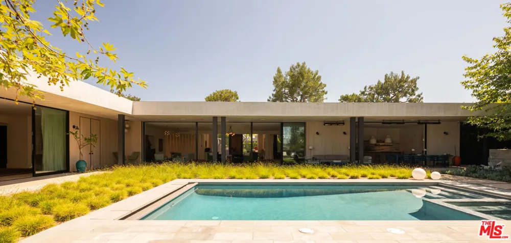 1885 Carla Beverly Hills, CA 90210