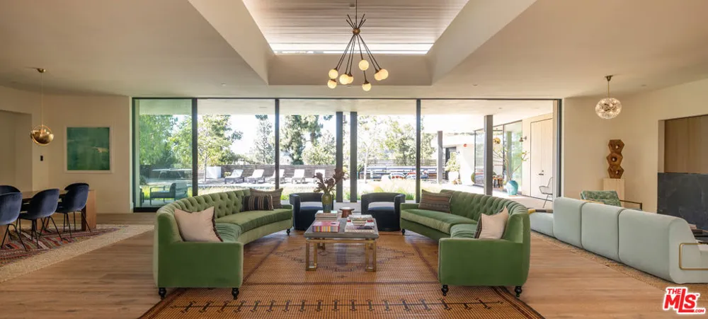 1885 Carla Beverly Hills, CA 90210