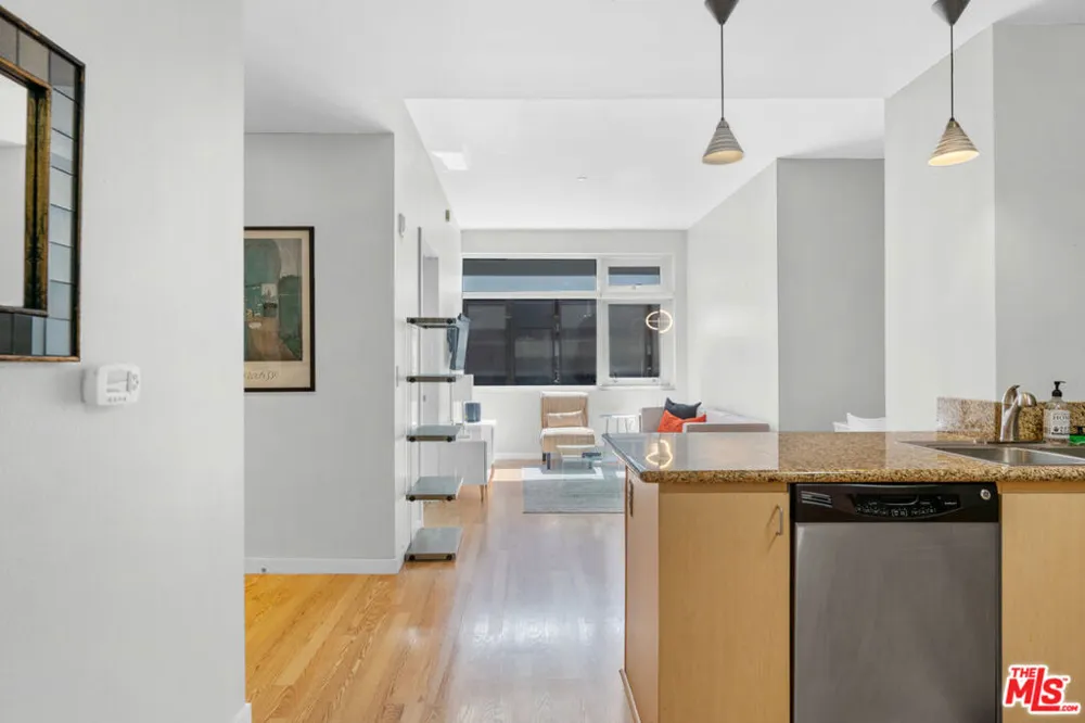 630 6th Street #613 Los Angeles, CA 90017