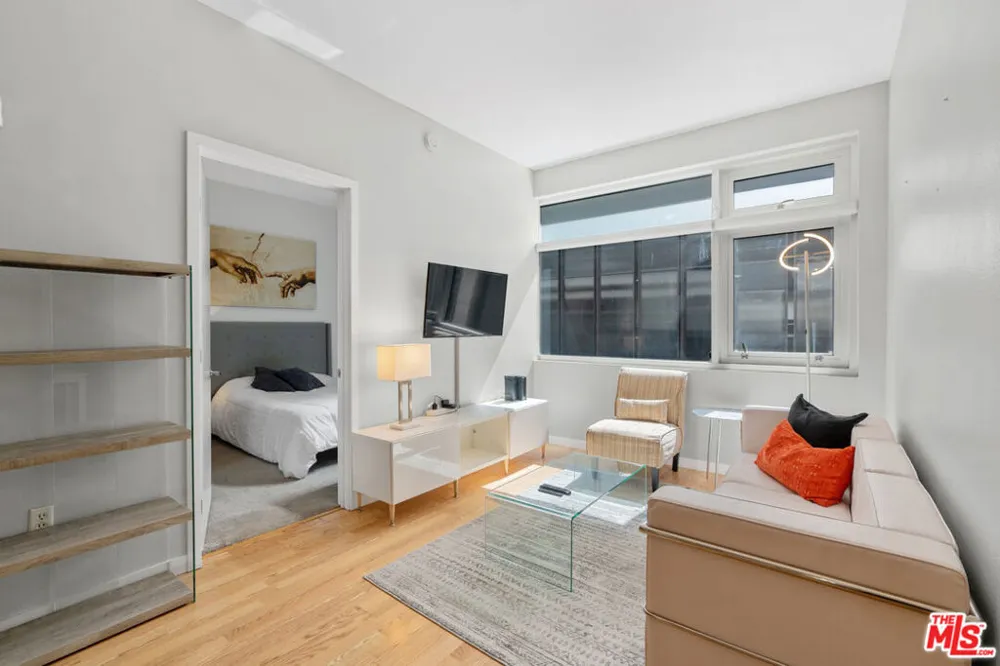 630 6th Street #613 Los Angeles, CA 90017