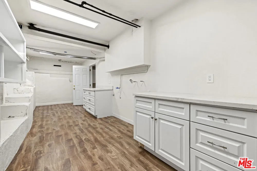 10941 Cardamine Place Los Angeles, CA 91042