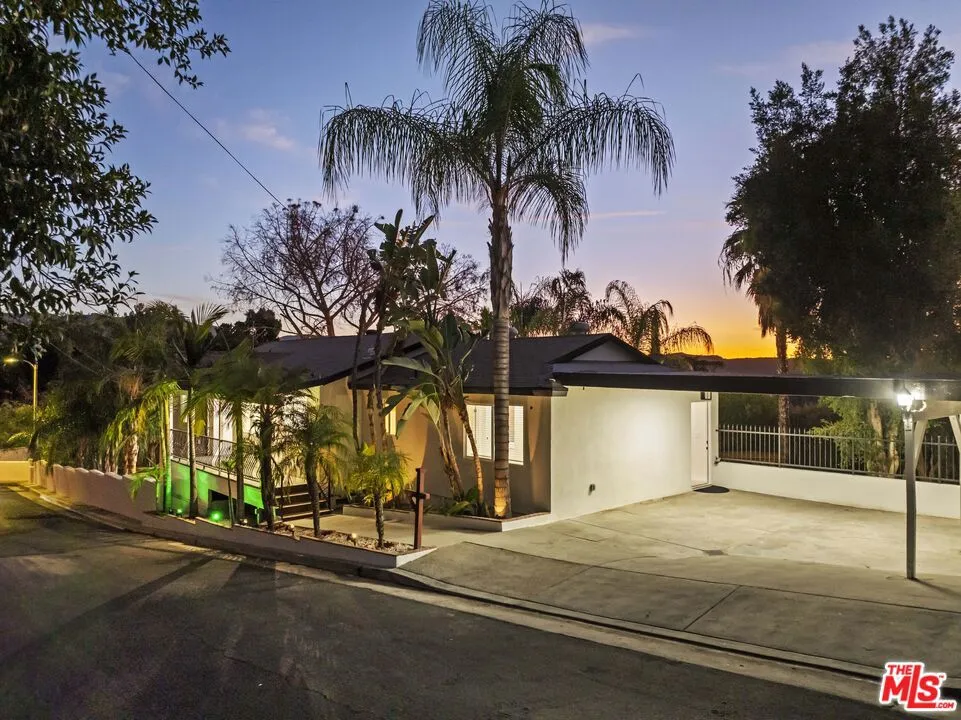10941 Cardamine Place Los Angeles, CA 91042