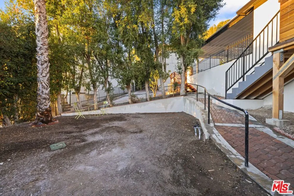 10941 Cardamine Place Los Angeles, CA 91042