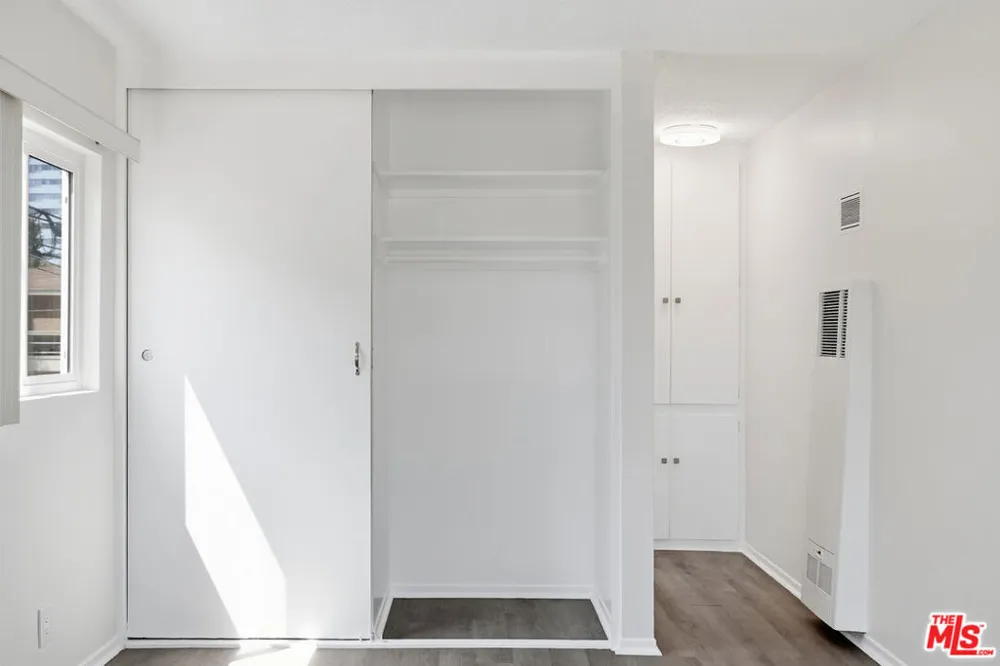 1333 Barry Avenue #8 Los Angeles, CA 90025