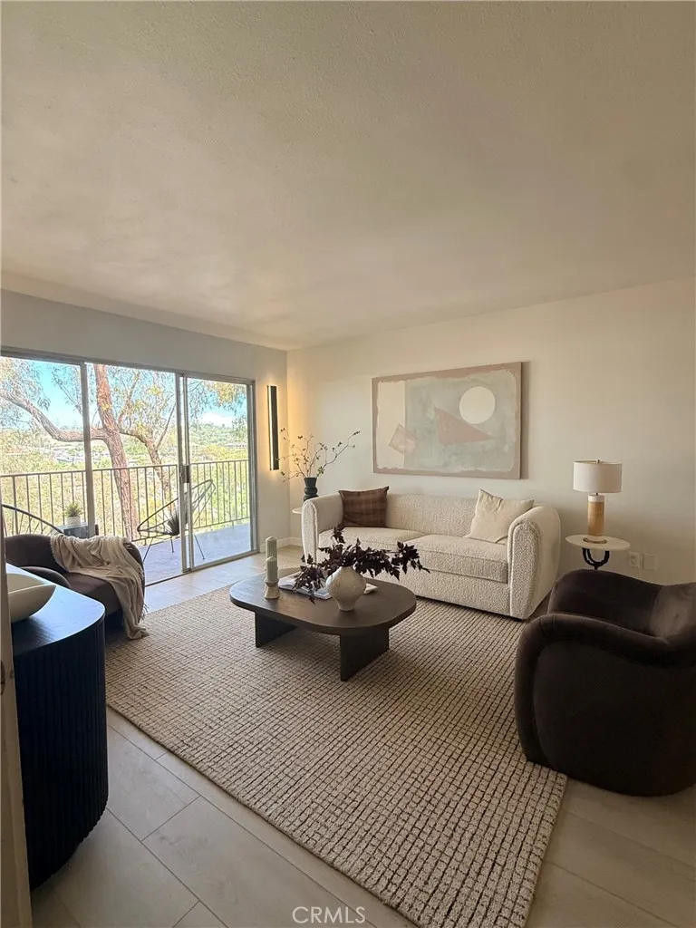 2330 Hosp Way #304 Carlsbad, CA 92008