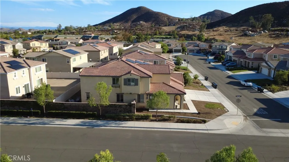 27216 Old Miner Circle Menifee, CA 92585