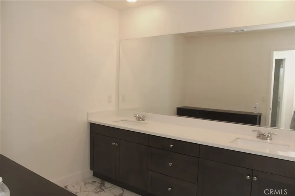 27216 Old Miner Circle Menifee, CA 92585