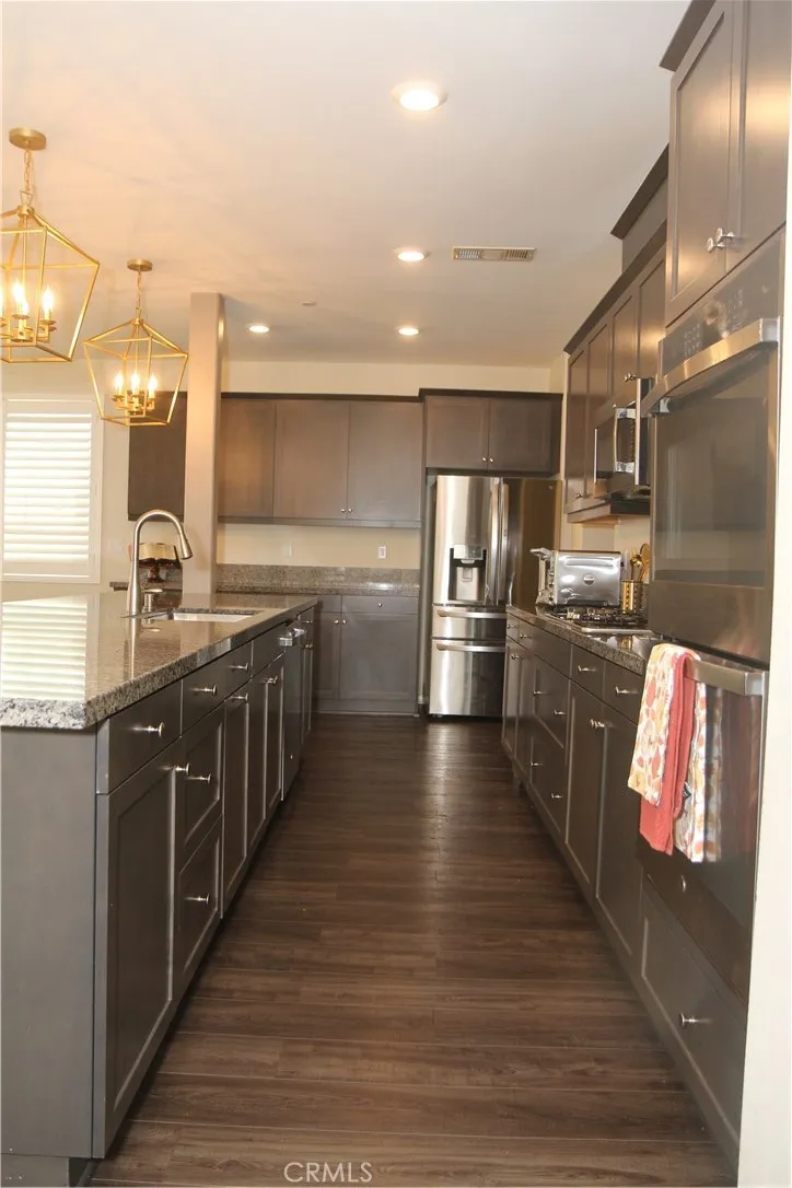 27216 Old Miner Circle Menifee, CA 92585