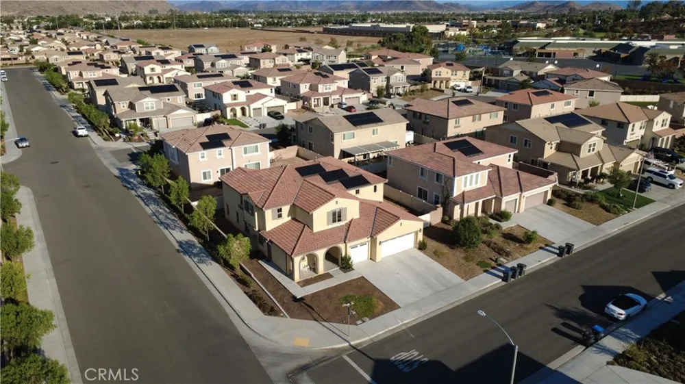 27216 Old Miner Circle Menifee, CA 92585